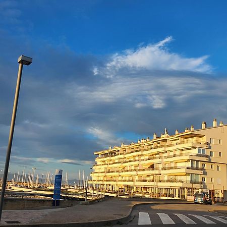 Solo Atico Guest Suites L' Escala Eksteriør billede
