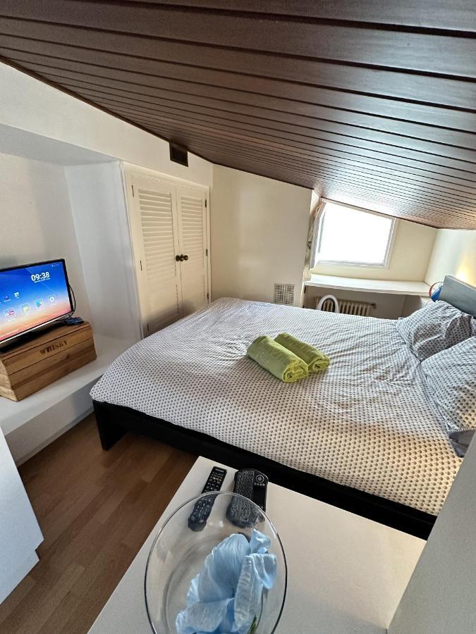 Solo Atico Guest Suites L' Escala Eksteriør billede