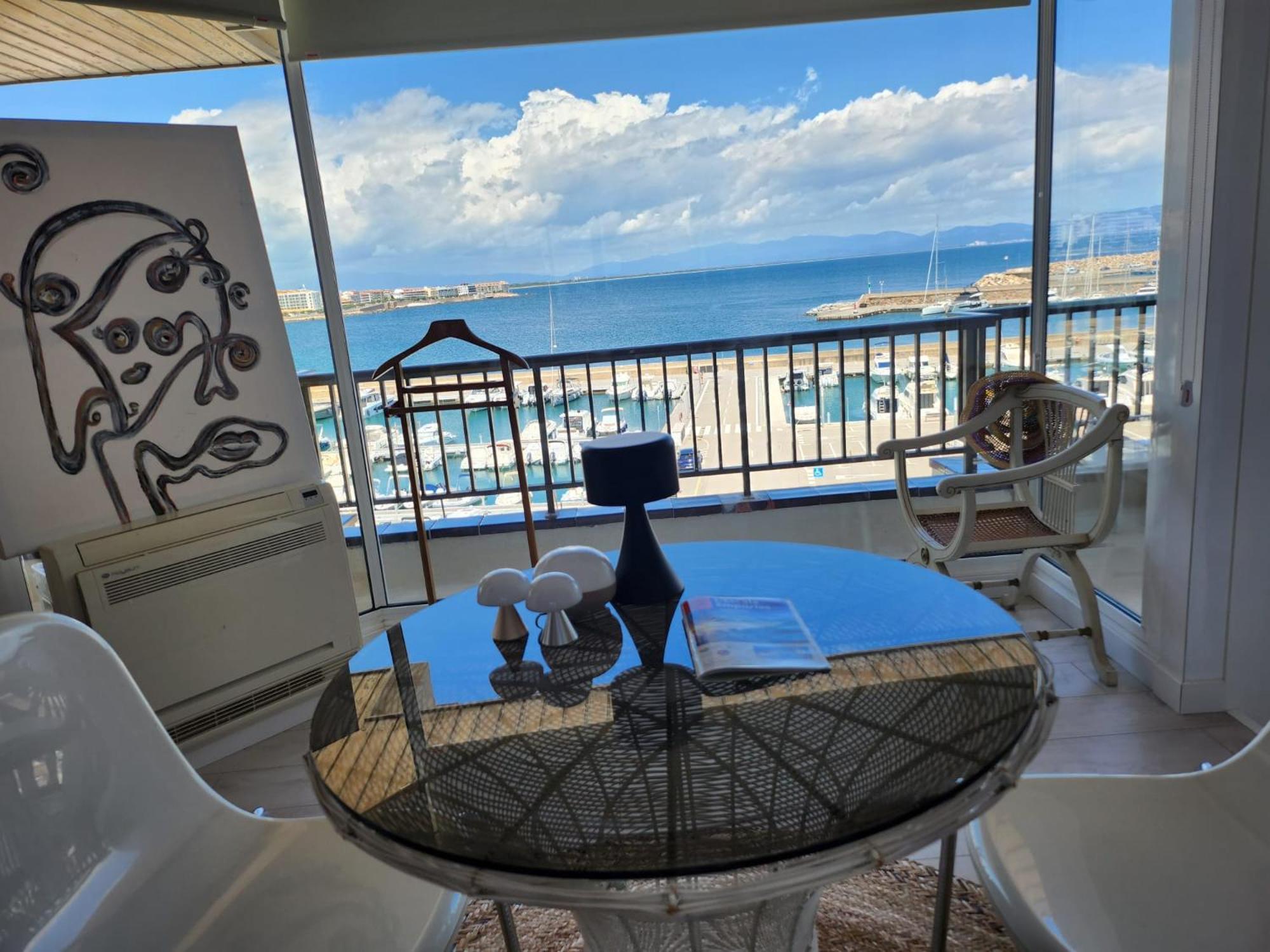 Solo Atico Guest Suites L' Escala Eksteriør billede