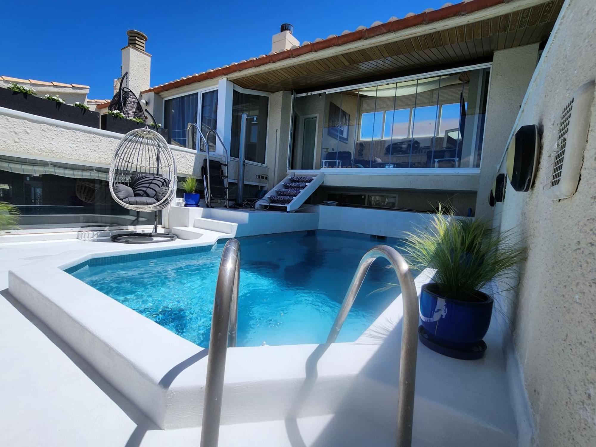 Solo Atico Guest Suites L' Escala Eksteriør billede